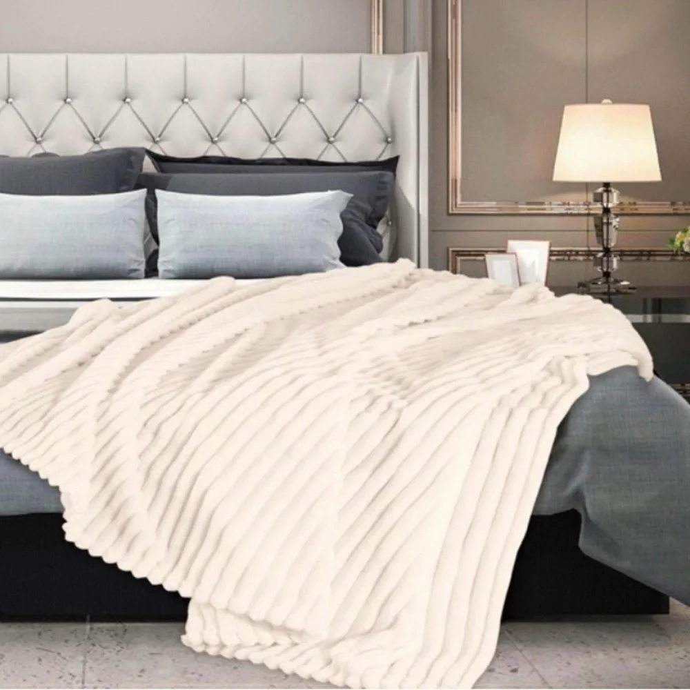 Elegant Tan Ribbed Premium Throw Blanket